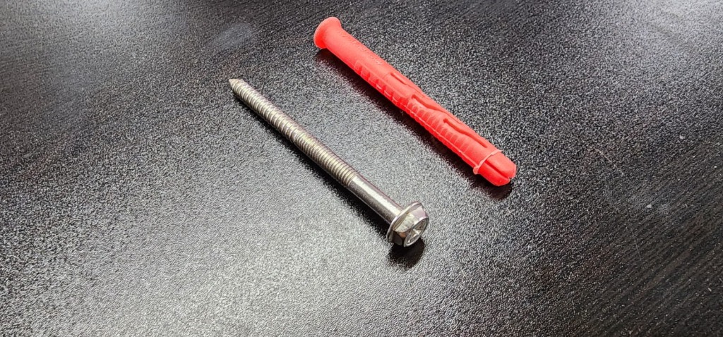 Heavy-Duty Fasteners & Wall Plugs