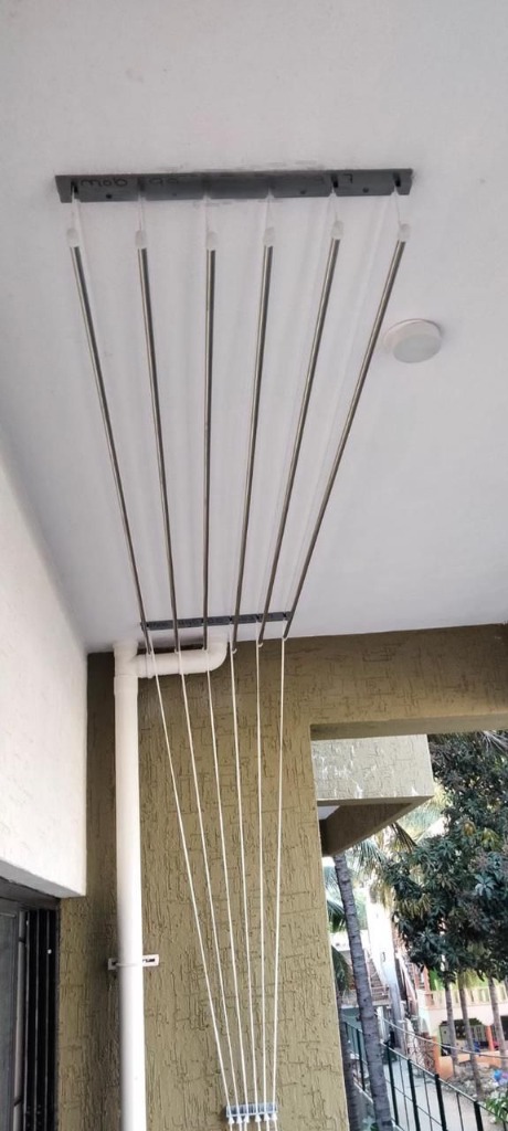 Ceiling Cloth Hangers